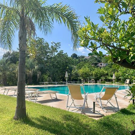 Tenuta Jacaranda Piedimonte Etneo Luaran gambar